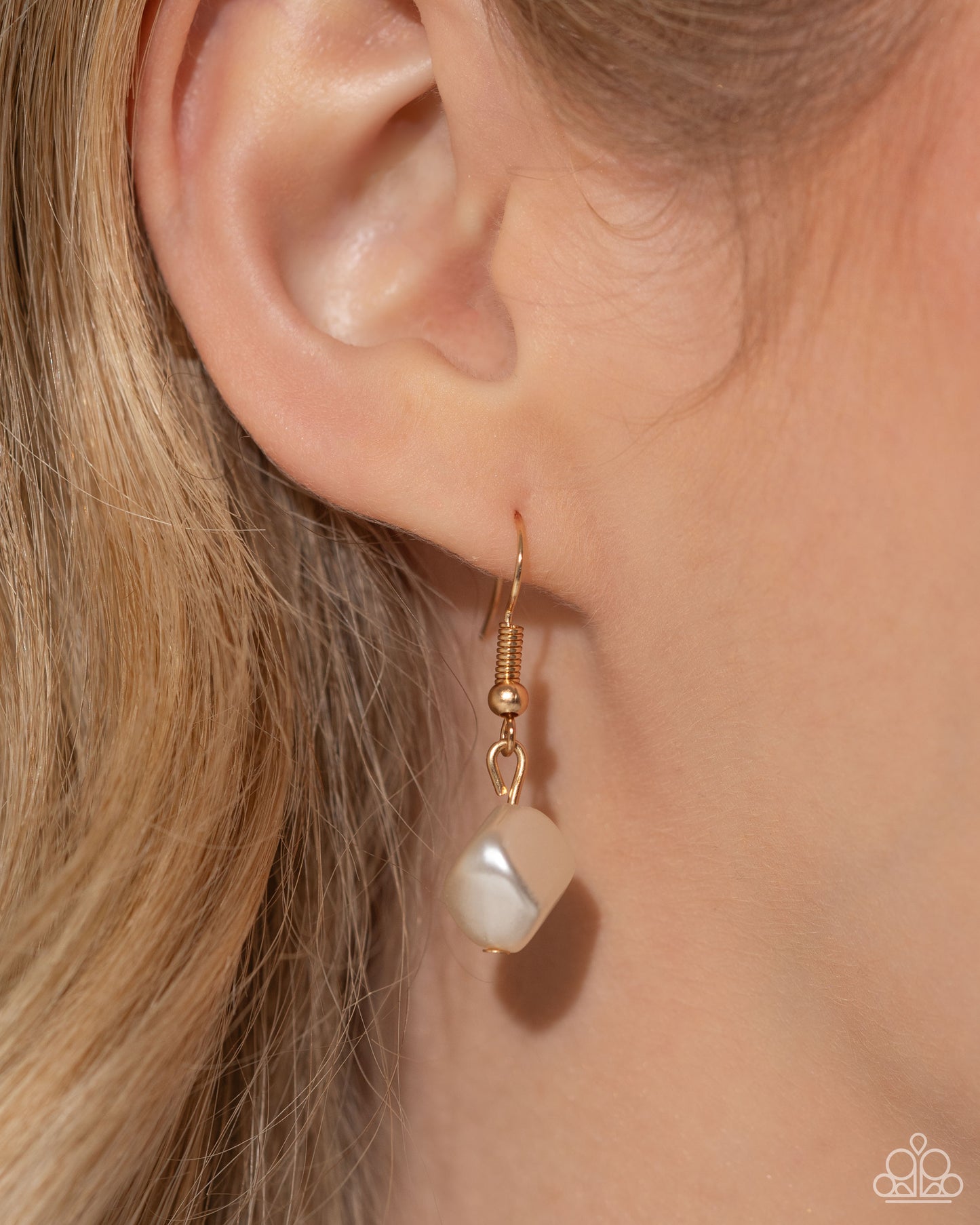 Cubed Cameo