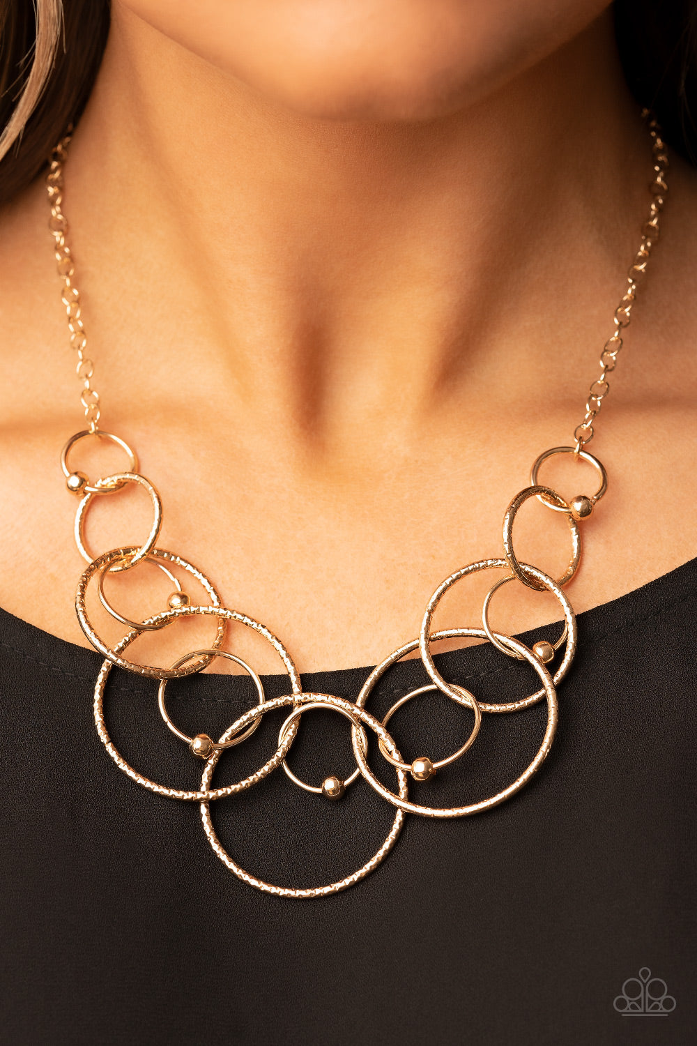 Encircled in Elegance