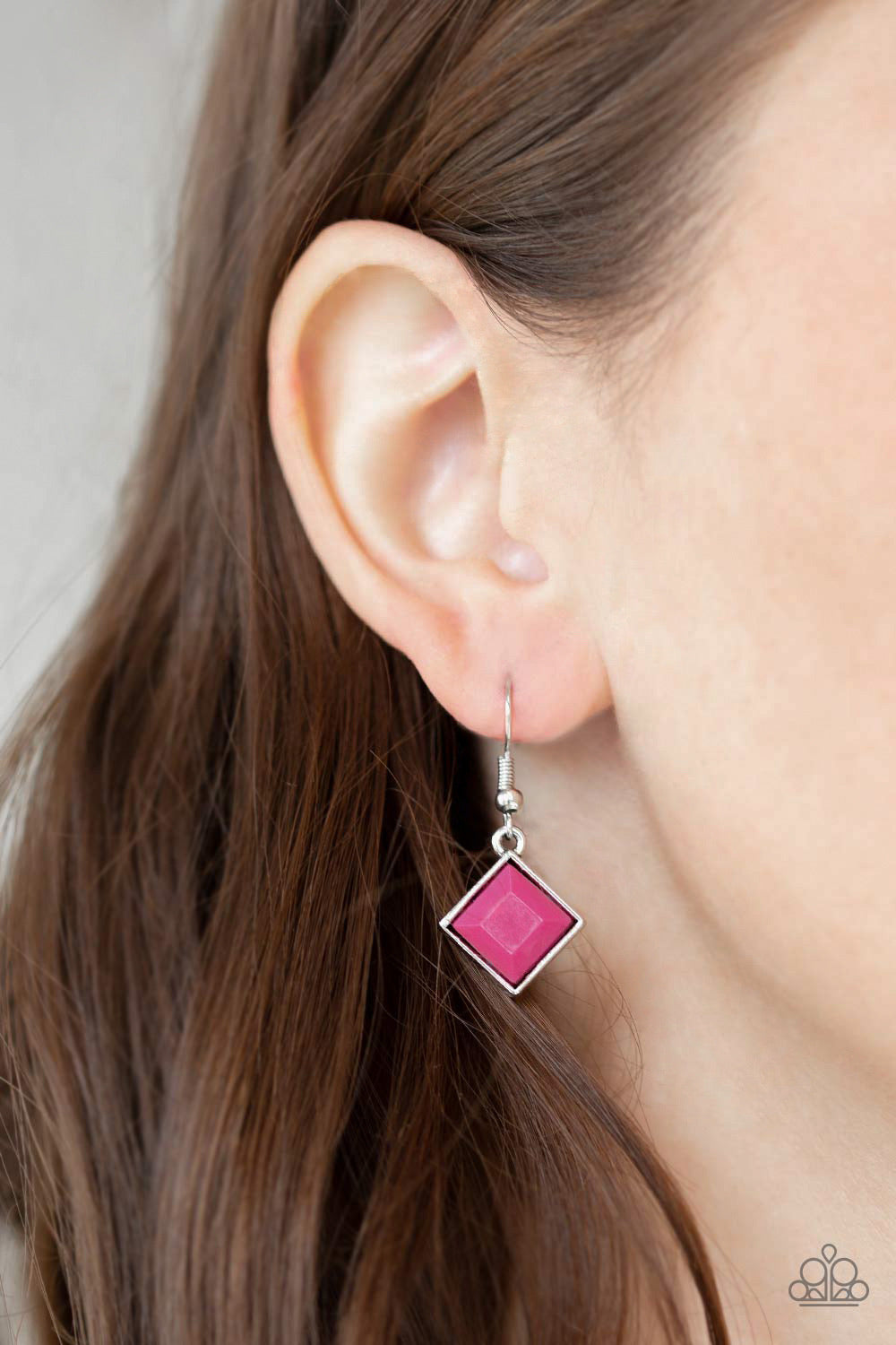Feeling Inde-PENDANT